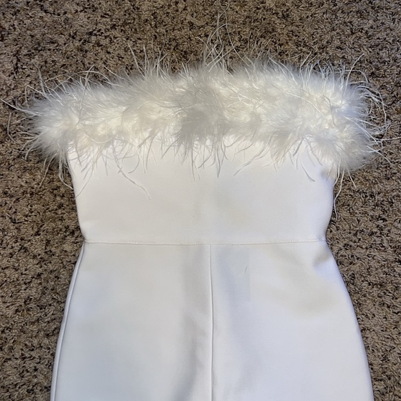 UNIQUE FEATHER TRIM STRAPLESS WIDE LEG JUMPSUIT - WHITE - Picture 3 of 11